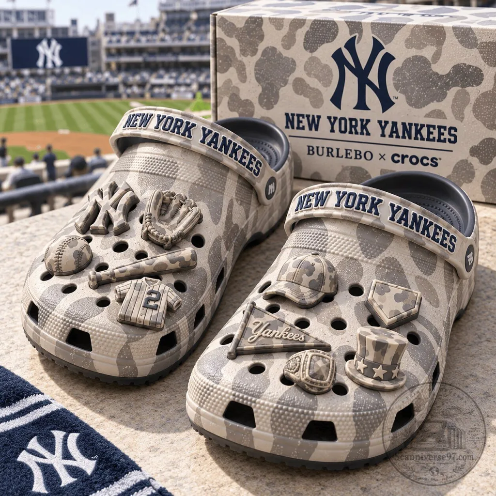 New York Yankees Camouflage Baseball Team Crocs Shoes with Jibbitz Charms New York Yankees Camouflage Baseball Team Crocs Shoes with Jibbitz Charms